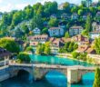 Arbeit in der Schweiz: Auswandern als Chance für Fachkräfte (Foto: Shutterstock- gowithstock)