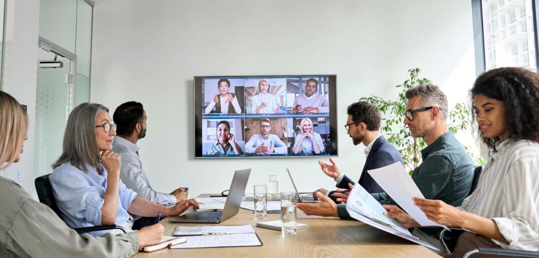 Moderne Meeting-Lösungen: Digitalisierung für Büros und Konferenzen ( Foto: Adobe Stock-insta_photos)